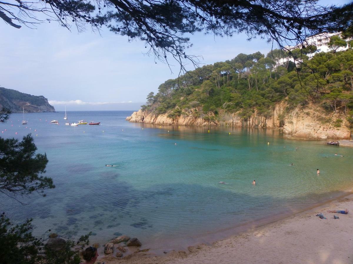 La Vie En Rouge Sa Riera Duplex, Private Parking Appartement Begur Buitenkant foto